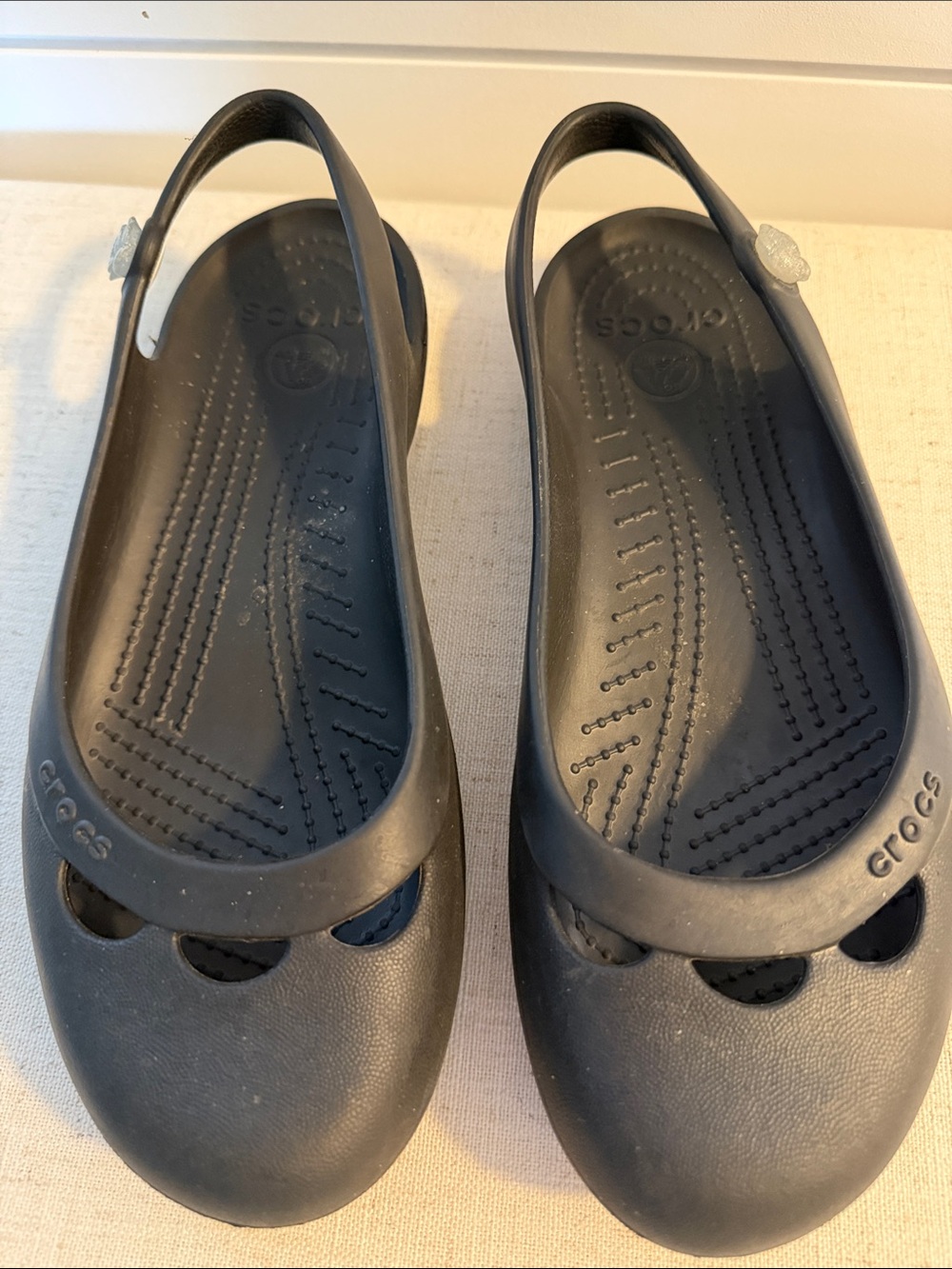 CROCS Women's Black Slingback Ballet Flats - Picture 3 of 6